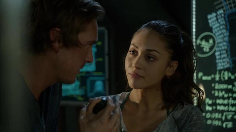 Кадры из сериала Сотня (2014)